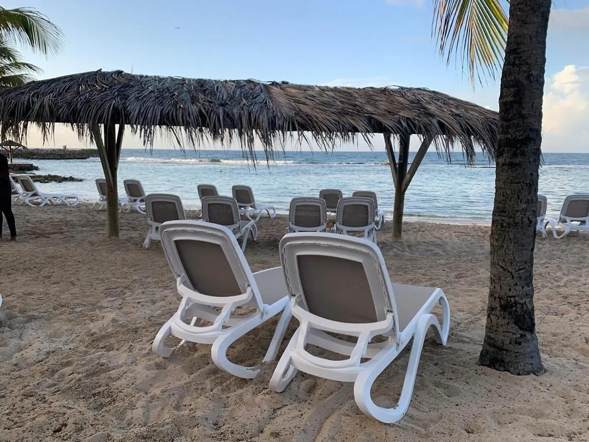 Cocoyer Manganao Apartment Saint-Francois  Guadeloupe